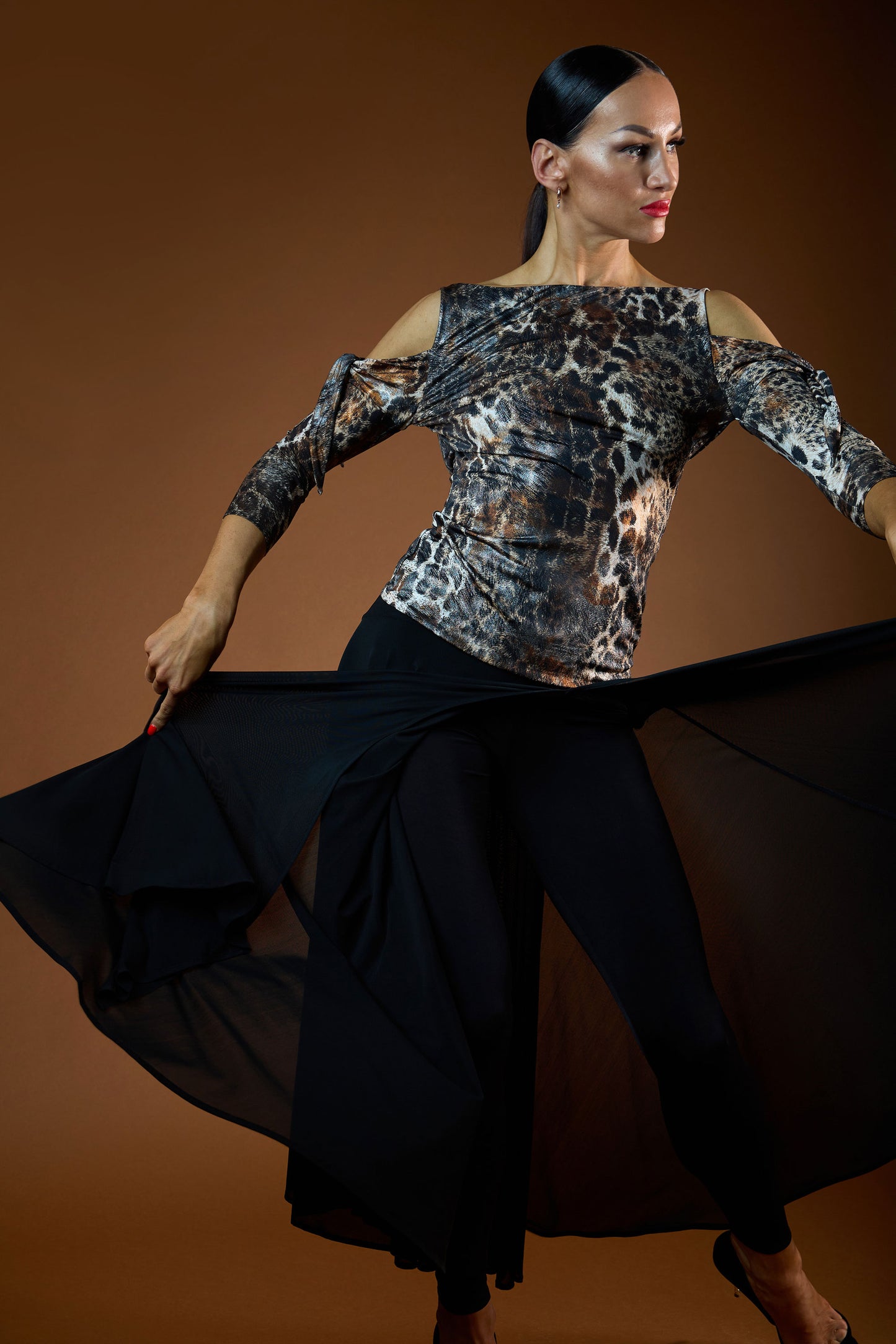 Stylish Shoulder Cut-outs Top