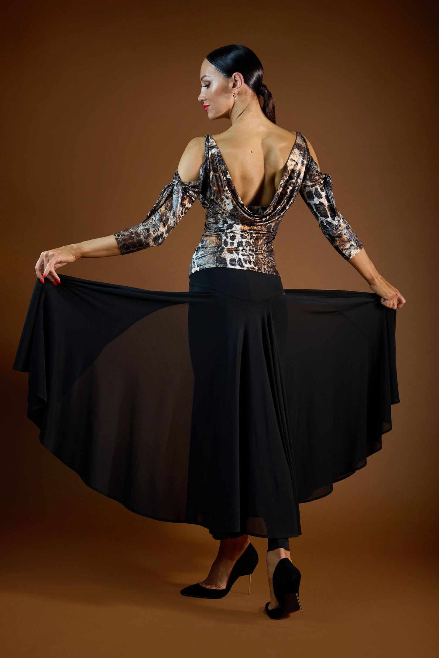 Stylish Shoulder Cut-outs Top